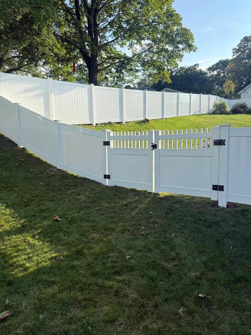 White vinyl fencing — Project 1