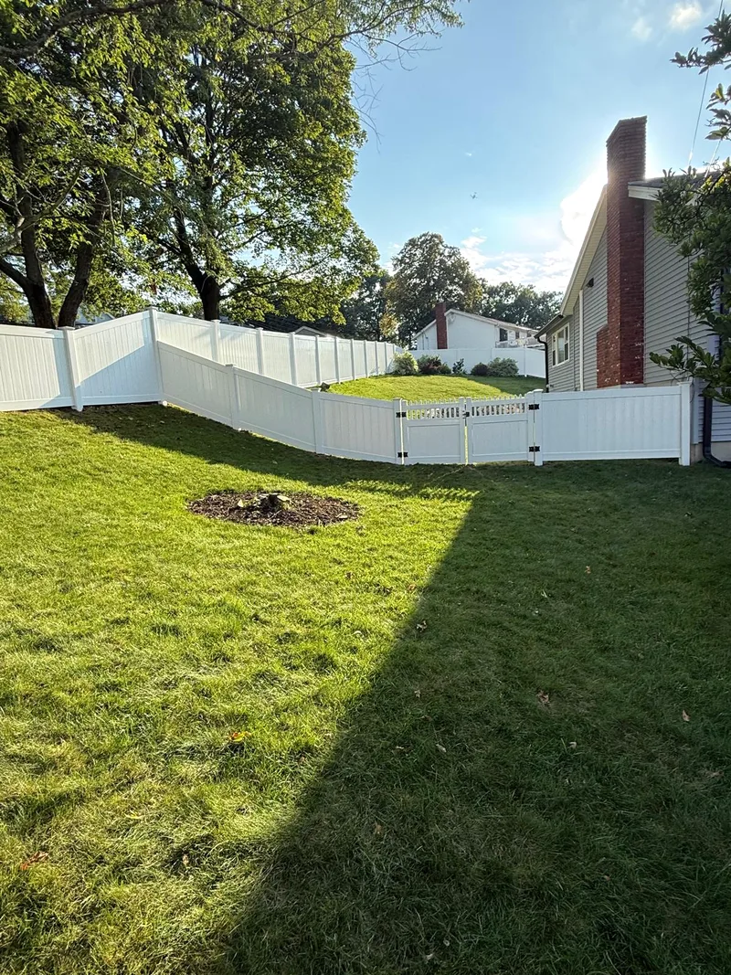 White vinyl fencing — Project 1